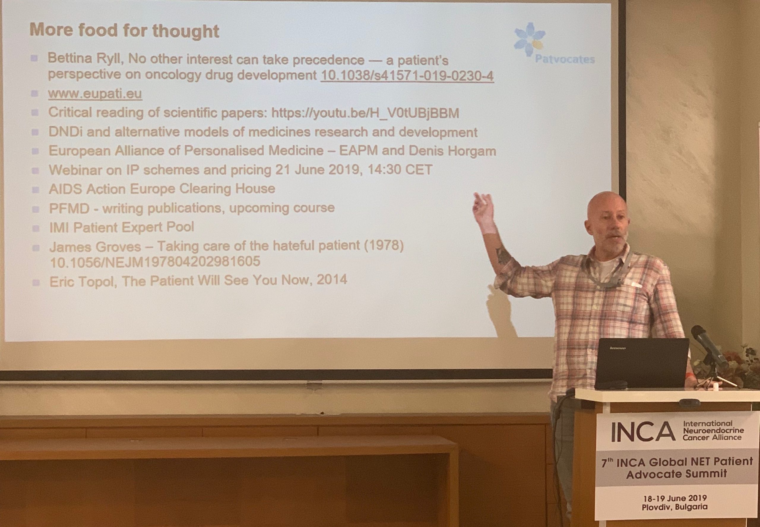 Slide general info scaled 1